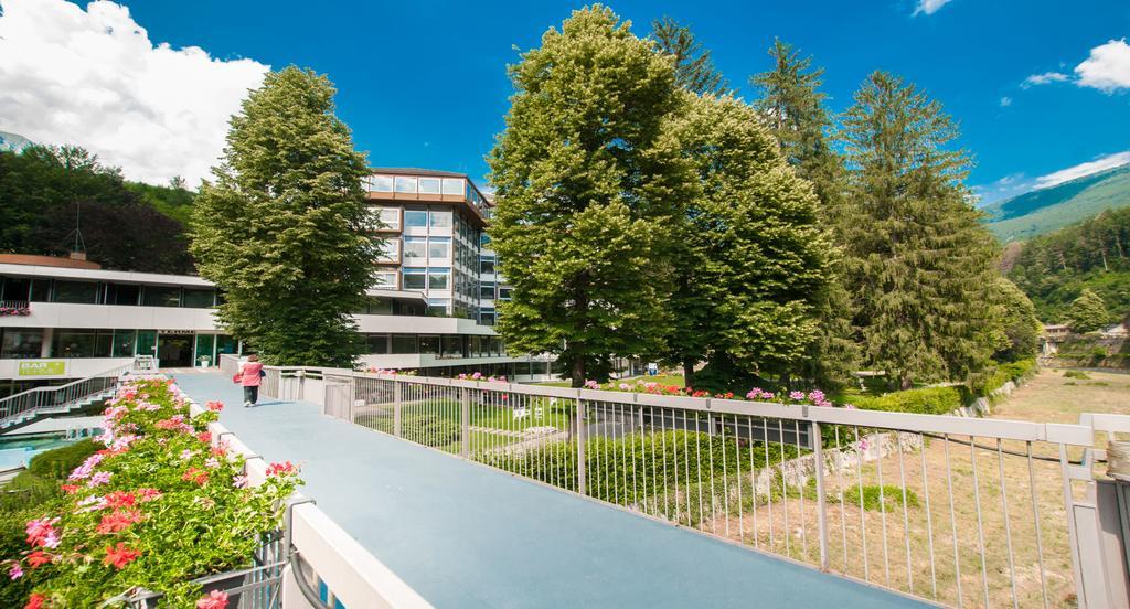 Albergo Sayonara Comano Terme Exterior photo